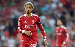 Tân binh Hugo Ekitike phá kỷ lục đã tồn tại hơn 10 năm của Liverpool