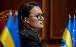 Ukraine cho phép nam giới từ 18 đến 22 tuổi được tự do qua lại biên giới