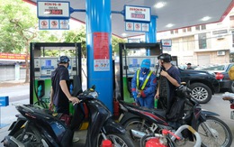 Chuyển đổi sang xăng E10 từ năm 2026: Lo chất lượng, ngại giá cả xăng sinh học