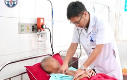 Cứu bệnh nhân có đinh phẫu thuật 'lang thang' vào lồng ngực