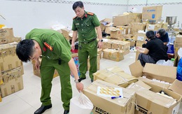 Hàng giả vào Việt Nam, không có doanh nghiệp 'bắt tay' không thể đến tay người dùng?