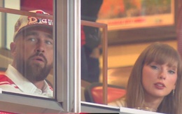 Taylor Swift và Travis Kelce lần đầu lộ diện sau thông báo đính hôn chấn động