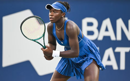 VĐV 18 tuổi gây sốc khi đánh bại tay vợt số 2 thế giới Coco Gauff