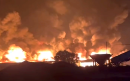 Xưởng 11.800m² sản xuất nến bị thiêu rụi sau đám cháy hơn 7 giờ ở Tây Ninh