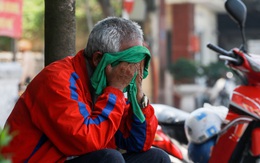 Nắng nóng, khí áp thấp làm nhiều người mệt mỏi, đau đầu