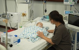 Uống phải tinh dầu đuổi muỗi, một bé trai ở Hà Nội nguy kịch