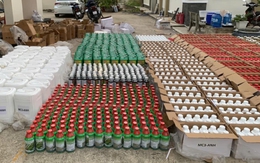 Tây Ninh phát hiện kho nhập hàng ngàn lít thuốc trừ sâu, thuốc diệt cỏ trái phép từ Campuchia