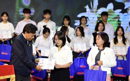 Tiếp sức đến trường 2025: Mời bạn đọc, doanh nghiệp đóng góp những suất học bổng nghĩa tình
