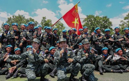 Ca sĩ 'tiếp lửa' cho lực lượng đặc chủng Bộ Công an hợp luyện diễu binh, diễu hành Quốc khánh 2-9