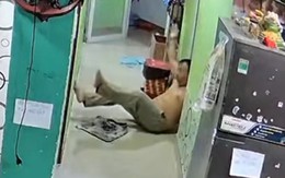 Ông bố ngã sấp mặt khi tập luyện võ công