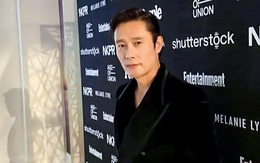 Lee Byung Hun nhận giải Thành tựu đặc biệt tại Liên hoan phim quốc tế Toronto