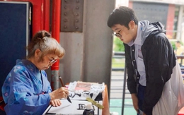 Không thể vượt 7 tiết/ngày, nhiều trường ở TP.HCM phải ngưng dạy ngoại ngữ 2