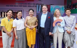 Giao lưu hữu nghị Việt Nam - Hoa Kỳ tại Cần Thơ