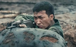 Mưa đỏ thu 650 tỉ đồng, thống trị phòng vé gần 1 tháng qua