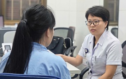 Cảnh báo loạn thần ở trẻ: Đừng nhầm lẫn với tính cách ‘mộng mơ’