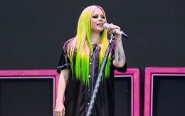 Khảo sát ở Anh: hơn 50% thiếu niên tiếp xúc với các thuyết âm mưu trực tuyến