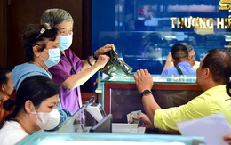 Đánh thuế mua bán vàng: Phải phân biệt đầu cơ hay tích lũy?