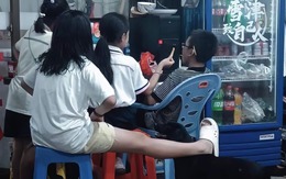 Ảnh vui 17-9: 'Không biết nên cho nhỏ này 3 mũi không ta?'