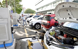 Hà Nội, TP.HCM phải công khai lộ trình chuyển đổi xe xanh, di dời nhà máy ô nhiễm