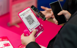 Khi giữ khách bắt đầu từ thao tác quét QR