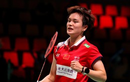 Tay vợt cầu lông mạnh nhất Trung Quốc thua muối mặt trên sân nhà
