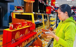 Trung thu 2025: xu hướng chọn bánh ít ngọt, siêu thị chiết khấu hấp dẫn