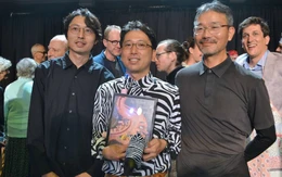 Sơn bò thành ngựa vằn, các nhà khoa học Nhật Bản đoạt giải Ig Nobel