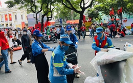 Ngày 2-9 khu vực trung tâm Hà Nội phát sinh 410 tấn rác,  9.000 thanh niên tham gia dọn
