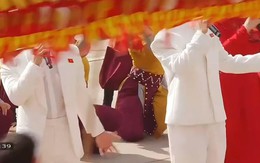 Trúc Nhân, Bùi Công Nam và phiên bản 'rồng che mất mặt'