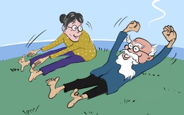 Ông bà ngoại reaction với tiếng trống khai trường