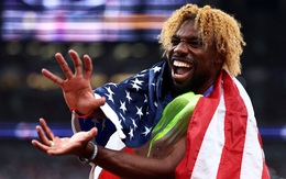 Noah Lyles có pha ăn mừng gây sốt khi cân bằng 'siêu kỷ lục' của Usain Bolt