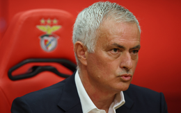 Jose Mourinho hứa sẽ ‘bớt ích kỷ’ khi trở lại Benfica