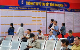 Đi từ Đồng Nai lên ga Sài Gòn lúc 3h sáng đợi mua vé tàu Tết 2026