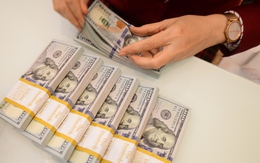 Tin tức sáng 21-9: Fed giảm lãi suất sẽ hạn chế hoạt động đầu cơ ngoại tệ