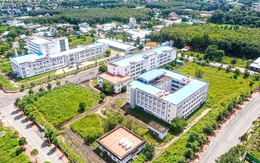 Có 200 bệnh viện vệ tinh, người bệnh hết cảnh 'hành xác' chuyển tuyến