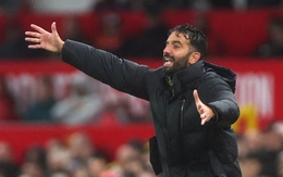 Có một Amorim rất lạ