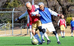 Độ tuổi nào nên ngừng chơi thể thao đối kháng?