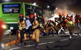 Cấm xe qua hầm sông Sài Gòn diễn tập phòng cháy chữa cháy, dân đi lại ra sao?