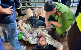 Cứu người đàn ông rơi từ cầu Calmette xuống rạch Bến Nghé