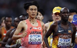 Miếng dán bí ẩn của chân chạy Nhật Bản khiến nhiều người tò mò