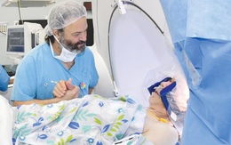 Israel: Phẫu thuật não bằng phương pháp thôi miên bệnh nhân
