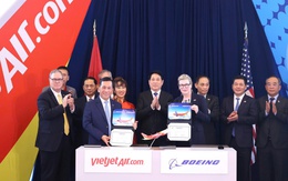 Vietjet nhận bàn giao tàu bay Boeing dịp 30 năm quan hệ Việt Mỹ