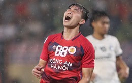 Vì sao CLB Công An Hà Nội phong độ trái ngược?