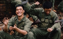 'Mưa đỏ' bất ngờ công bố rời rạp khi vừa đạt doanh thu 700 tỉ đồng