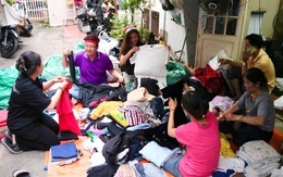 Những chuyến xe đêm gom góp sự tử tế từ những bộ đồ cũ