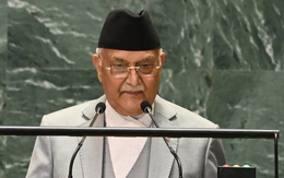 Cựu Thủ tướng Nepal bị cấm xuất cảnh để điều tra vụ bạo loạn chết người