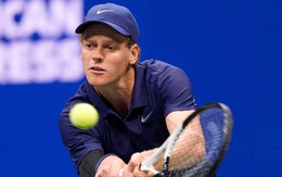Sinner bị trộm đồ ngay trên sân đấu ở US Open 2025