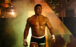 The Rock lột xác, sẵn sàng tranh Oscar nhờ The Smashing Machine