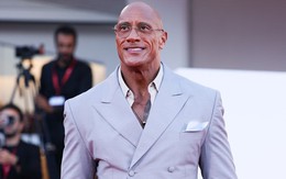 The Rock bật khóc vì tràng vỗ tay 15 phút tại Liên hoan phim Venice