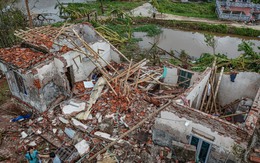 Khung cảnh tan hoang sau cơn lốc xoáy ở Ninh Bình